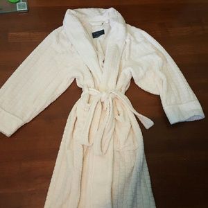 Warm fuzzy bathrobe