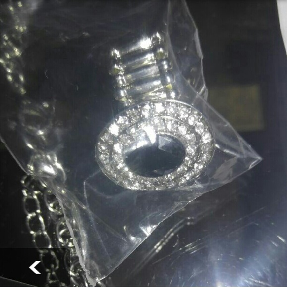 Jewelry bundle - Picture 3 of 3