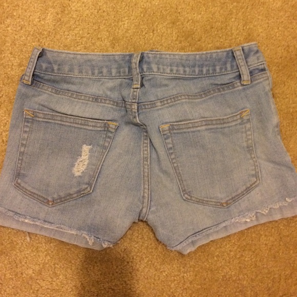 Gap shorts - Picture 2 of 3