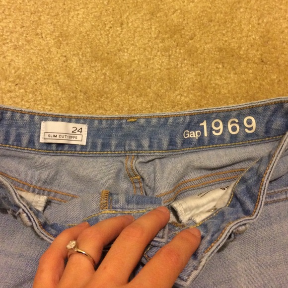 Gap shorts - Picture 3 of 3