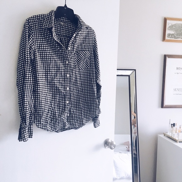 Uniqlo Tops - Uniqlo Plaid Check Flannel Shirt