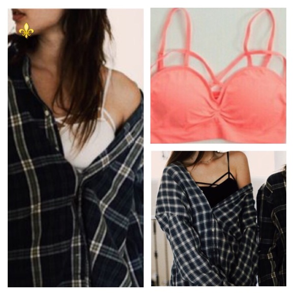 Fashionomics Other - ⚜️Strappy Bralette-Coral⚜️