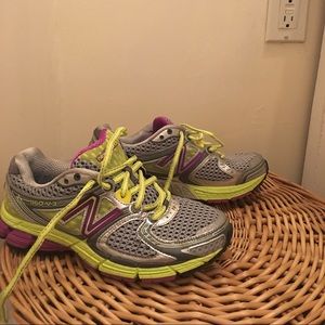 Women's New Balance Running Shoe
