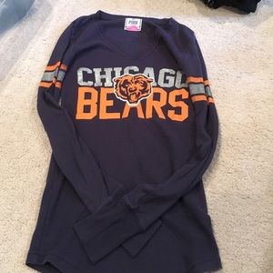 VS Pink limited Chicago Bears shirt
