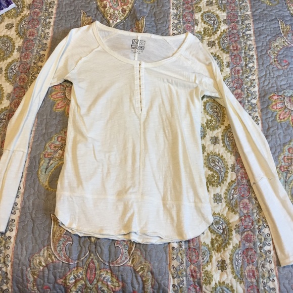 White long sleeve T-Shirt