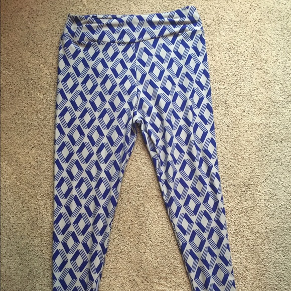Lularoe Tall and Curvy leggings Bundle!!!!