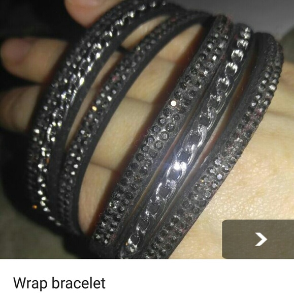 Jewelry bundle - Picture 2 of 4