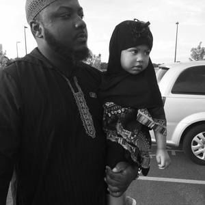 Meet your Posher, Sharif