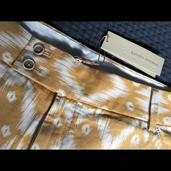 Shorts - Picture 3 of 3