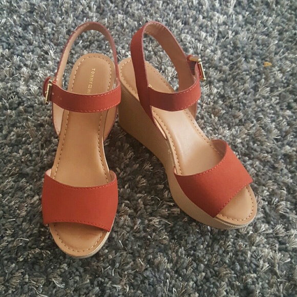 Tommy Hilfiger Wedges - Picture 1 of 3