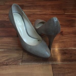 Coach grey pumps size 7.5