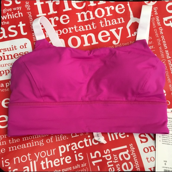 Lulu lemon Fuschia sports bra