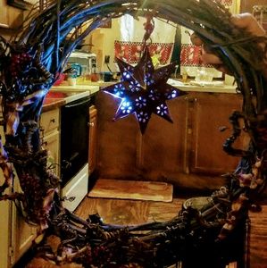 Primitive wreath