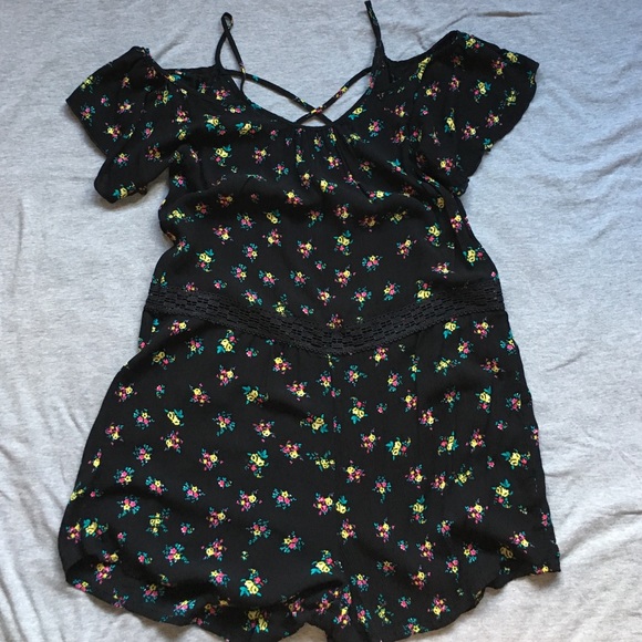 Floral Black Romper - Picture 1 of 4