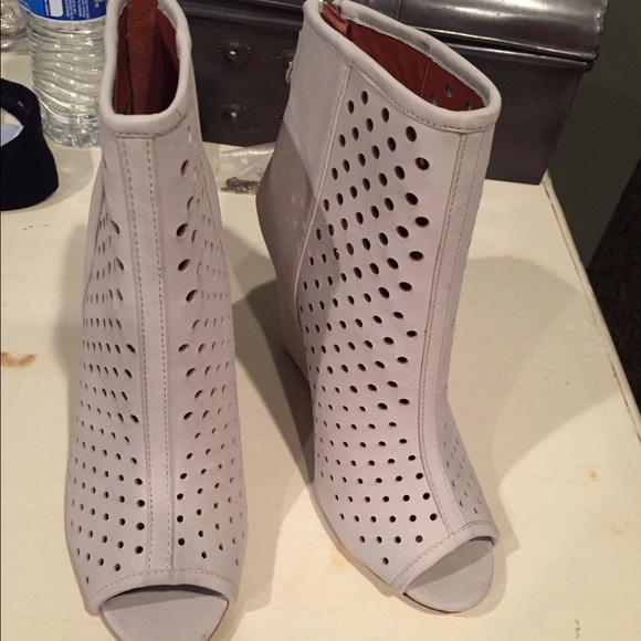 Rebecca minkoff never worn