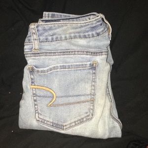 American Eagle light-wash jeans