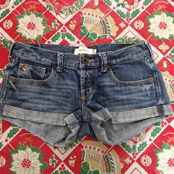 Girls Abercrombie shorts