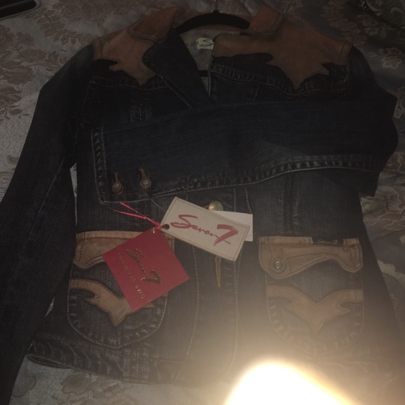 Seven7 - Picture 3 of 3