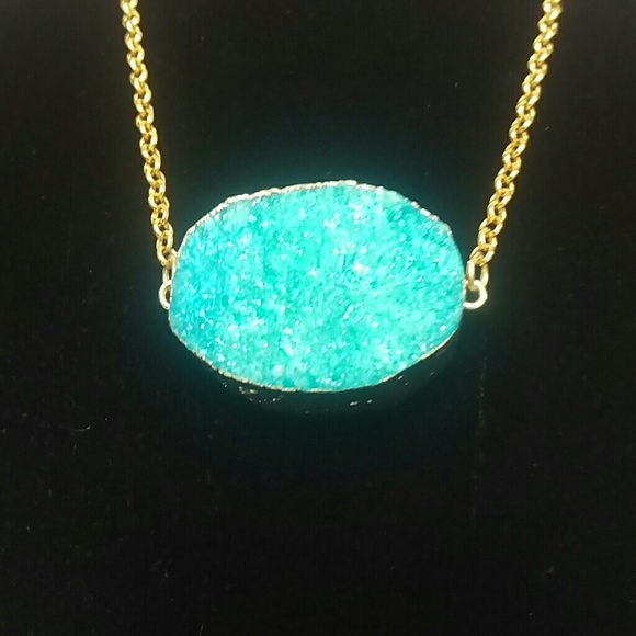 Natural Blue Oval Druzy Necklace