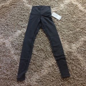 Lululemon Wunder Under Charcoal yoga pants