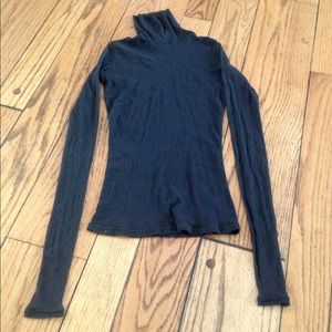 Long sleeve navy blue mesh shirt