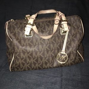 Michael Kors Grayson Large Satchel *On Hold*