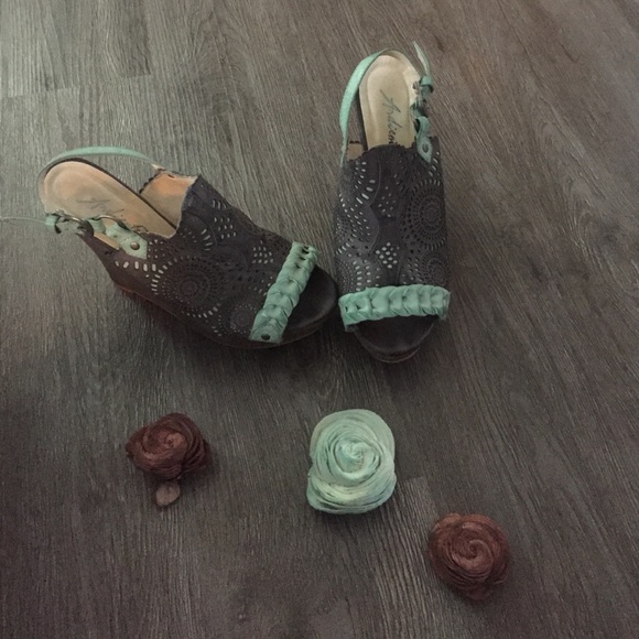 Wedges - Picture 4 of 4