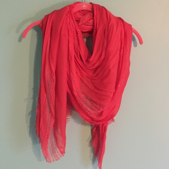 Lightweight Pink Lace Scarf