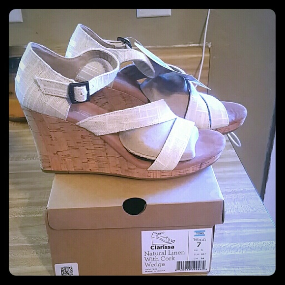 Toms wedges