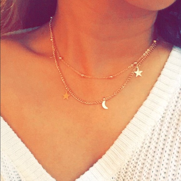 🌟 Le Scarlett Necklace🌟 - Picture 4 of 4