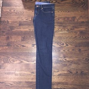 Gap Dark Wash Skinny Jeans