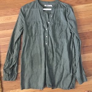 Old Navy top