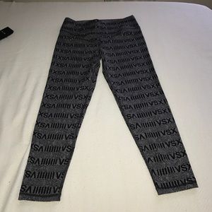 NEVER WORN: vsx leggings