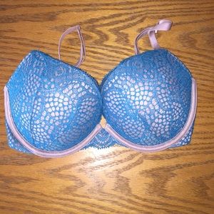 Victorias Secret Very Sexy push up bra size 32DD