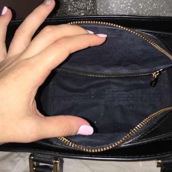 Alma Epi Louis Vuitton bag - Picture 4 of 4