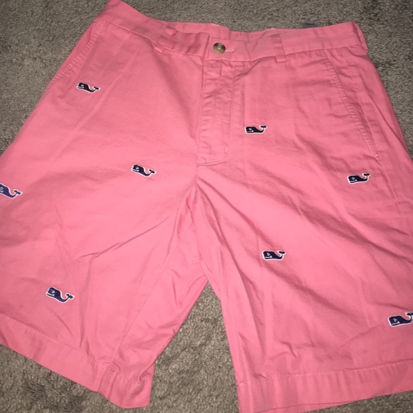Mens Vineyard Vines Jetty Red whale shorts size 30