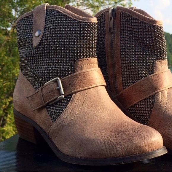 Taupe brown booties
