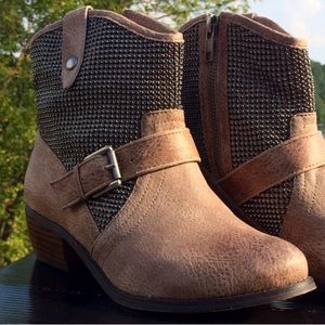Taupe brown booties