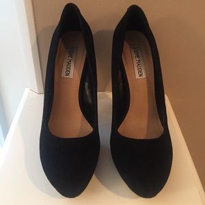 Steve Madden pumps