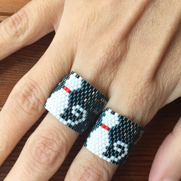 SOLD-Cat Lovers! Amazing Handmade Cat Ring - Picture 2 of 4