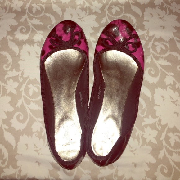 Pink leopard flats
