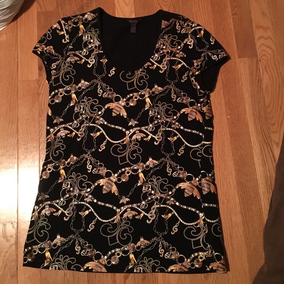 Dereon t-shirt