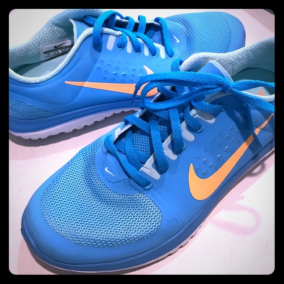 Nike training shoes size 7