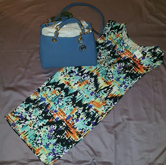 Michael Kors Cynthia Handbag - Picture 2 of 8