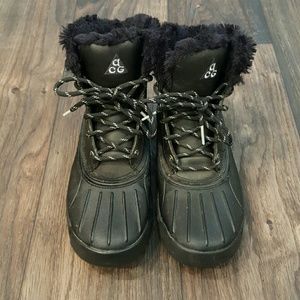 Nike Lunarlon black size 7