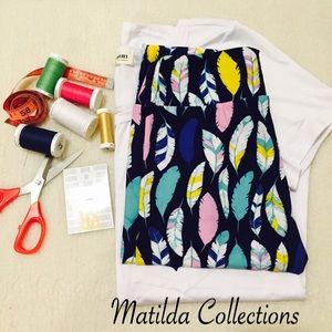 LulaRoe Neon Feathers OS Leggings bundle