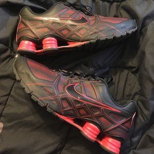 Nike shocks