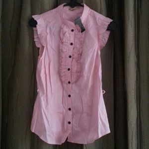 Sleeveless shirt forever 21