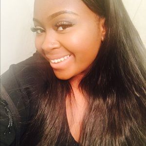 Meet your Posher, Leah