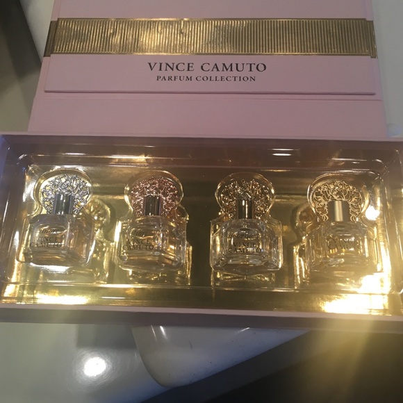Vinca Camuto parfum Collection - Picture 1 of 4